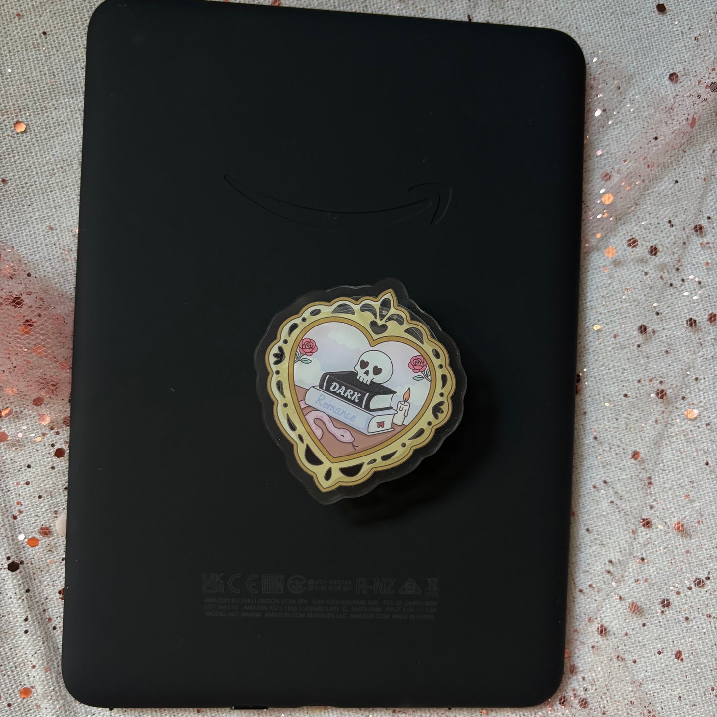 Pop sockets