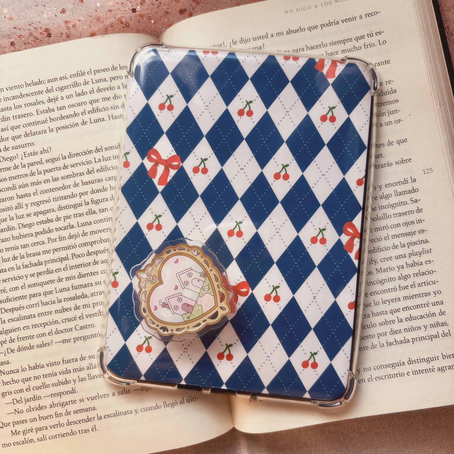 Kindle insert Cherry Chic
