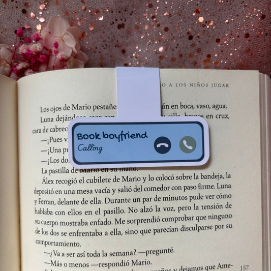Book boyfriend calling